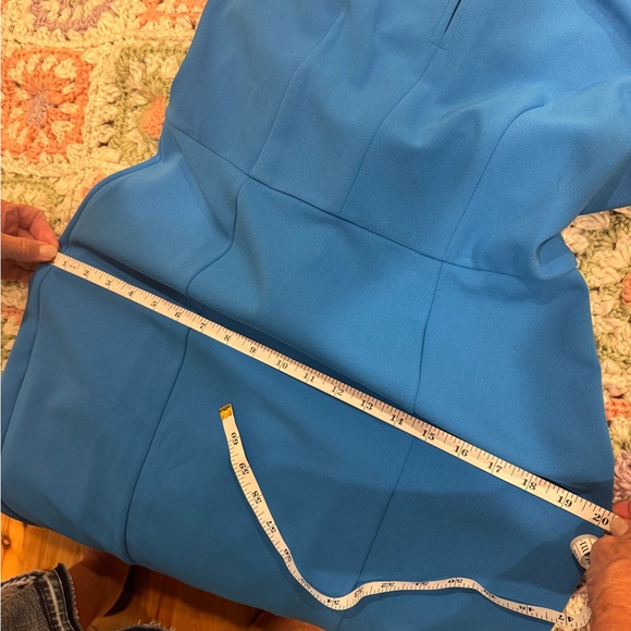 Donna Morgan Crepe Sheath Dress - Picture 8 of 8